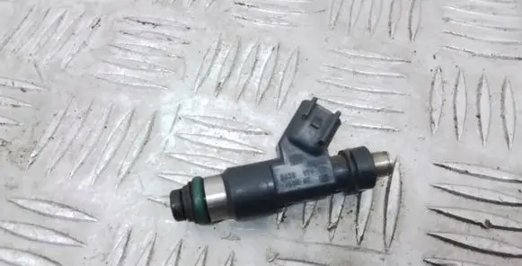 Volvo XC60 Fuel injector 7G9NAC