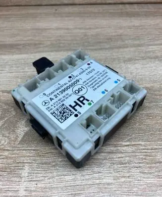 Mercedes-Benz E W213 Door control unit/module A2139005009 A2139013000