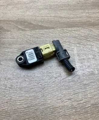 Toyota Avensis T250 Airbag deployment crash/impact sensor 8917305040