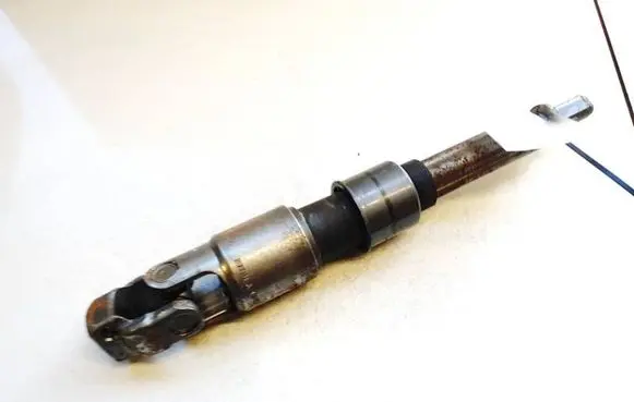 Chrysler PT Cruiser Steering column universal joint 287aba40923