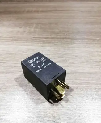 Volkswagen Golf II Other relay 191955532