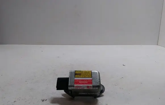 Toyota Prius (XW20) Airbag deployment crash/impact sensor 8986047040