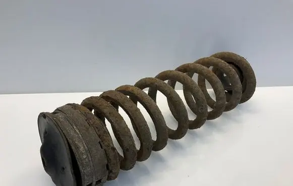 Mercedes-Benz ML W164 Rear coil spring