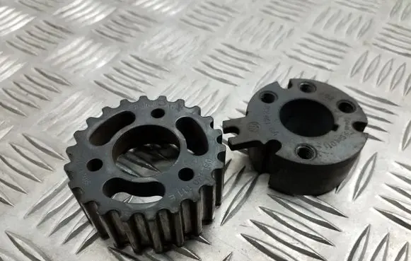 Seat Altea Fuel pump gear (pulley) 03L130111E 03L130238A