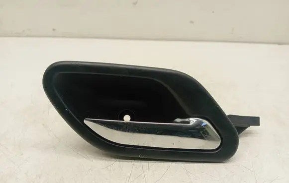 BMW 5 E39 Front door interior handle 8226050