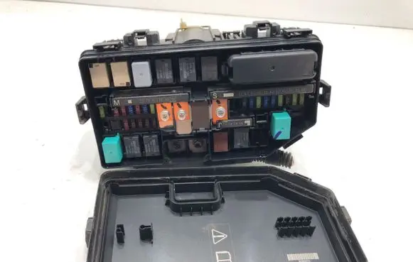 Honda CR-V Fuse box set