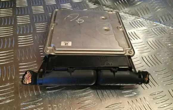 Audi A6 S6 C6 4F Engine control unit/module 03G906016MH 0281014261