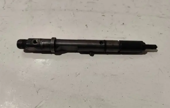 Audi A4 S4 B6 8E 8H Fuel injector 059130201A