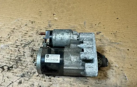 Peugeot 207 Starter motor 755001780 M000T32271ZE