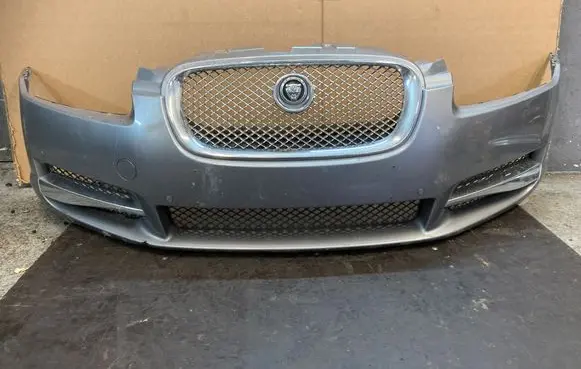 Jaguar XF X250 Front bumper