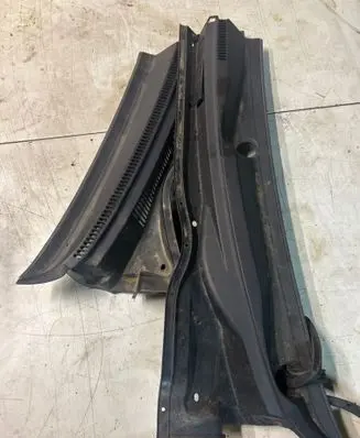 Toyota Corolla Verso AR10 Wiper trim 557820F010 PPT20