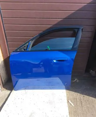 BMW X2 U10 Front door 