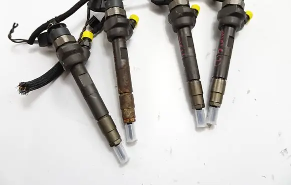 Fuel injector