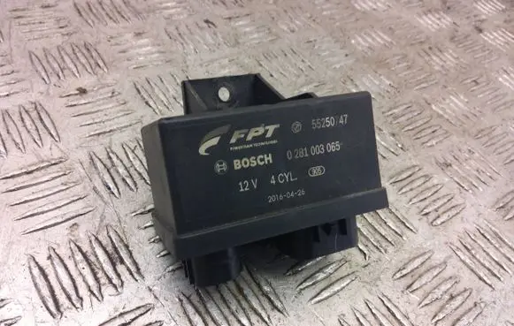 Fiat 500X Glow plug pre-heat relay 55250747