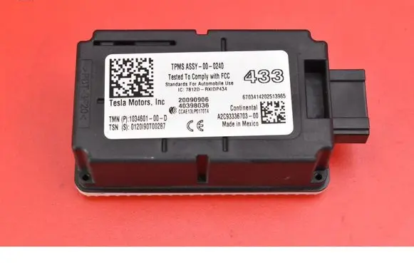 Tesla Model S Sensor 1034601-00-D