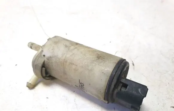 Volvo S70 V70 V70 XC Windscreen/windshield washer pump 044002