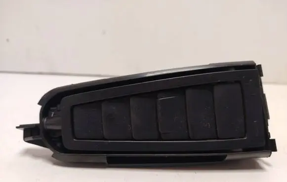Citroen C4 I Picasso Rear air vent grill 9657691577