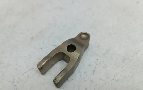 Mercedes-Benz E W213 Fuel Injector clamp holder A6540163400