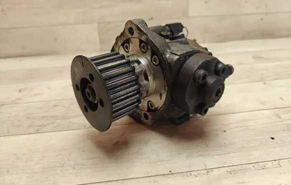 Mazda 5 Fuel injection high pressure pump 2940000420 06852