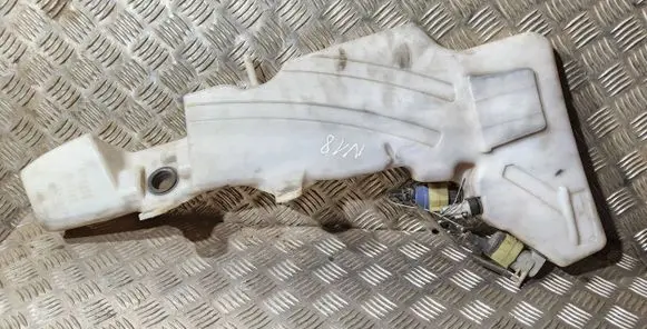 Nissan Navara Windshield washer fluid reservoir/tank 28910EB500 28910EB520 28910EB300