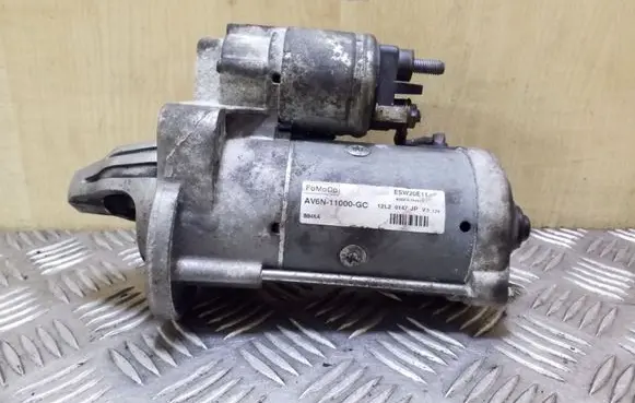 Ford Focus Starter motor AV6N11000GC