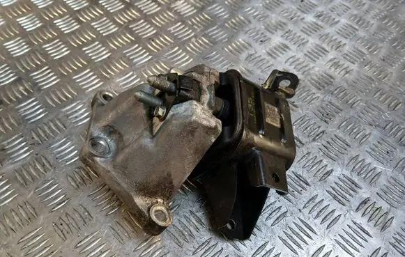 KIA Stonic Engine mount vacuum valve 