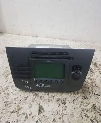Seat Altea XL Radio/CD/DVD/GPS head unit 646636366
