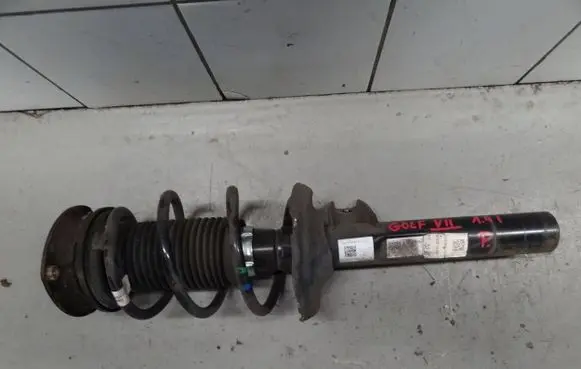 Volkswagen Golf VII Front shock absorber/damper 5Q0413023FJ