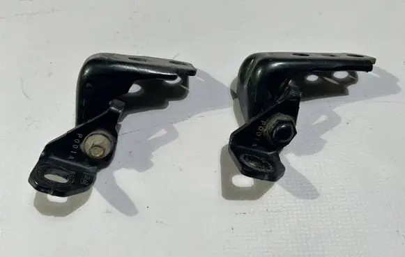 Front door hinge set