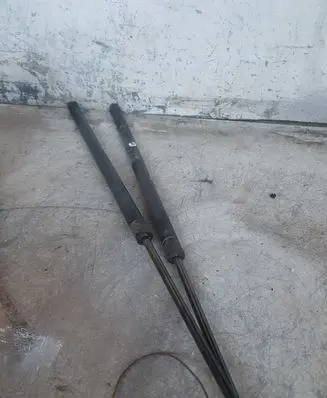 Audi A6 S6 C4 4A Tailgate/trunk strut/damper