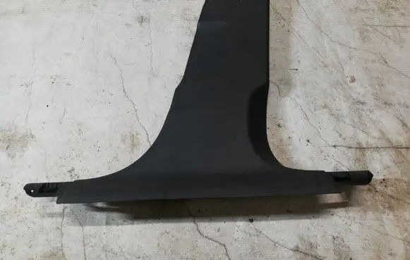 Audi A4 S4 B9 (B) pillar trim (bottom) 8W0867240