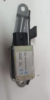 Subaru B9 Tribeca Airbag deployment crash/impact sensor