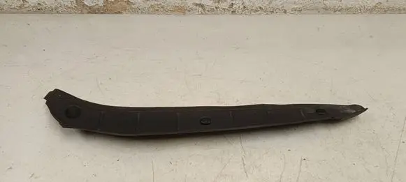 Audi A3 8Y Fender end trim 8y0821111