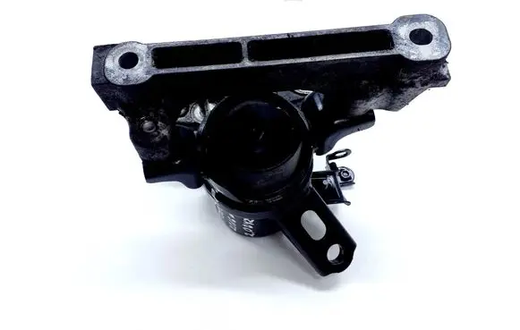 Toyota RAV 4 (XA40) Engine mount bracket 