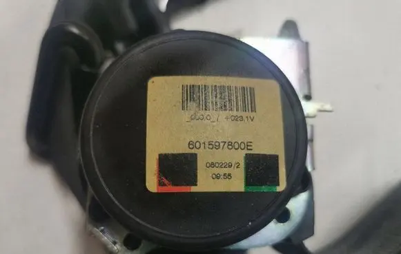 Ford C-MAX I Middle seatbelt (rear) 601597800E 080229