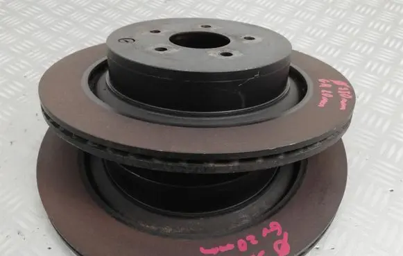 Infiniti Q50 Rear brake disc