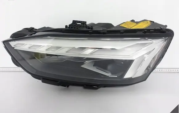 Audi A5 Headlight/headlamp 8W6941085