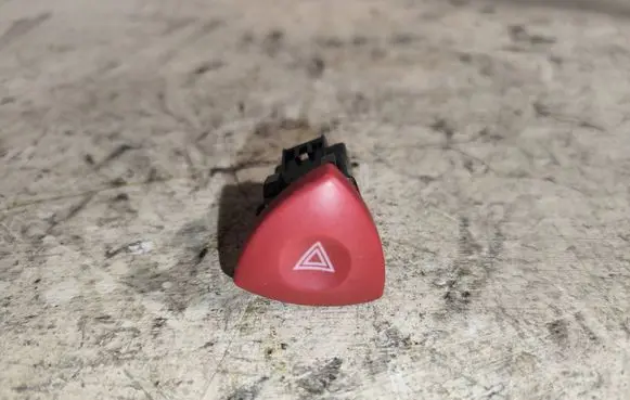 Renault Vel Satis Hazard light switch