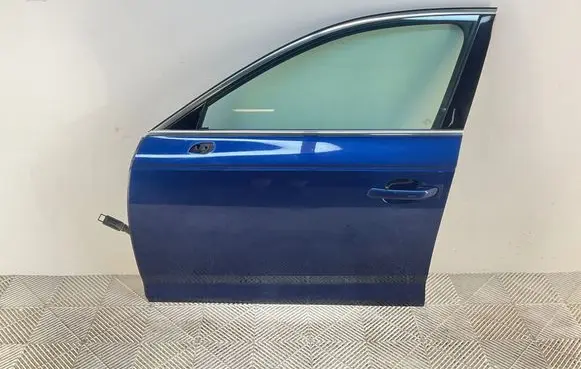 Audi A4 S4 B9 Front door 8W0831051