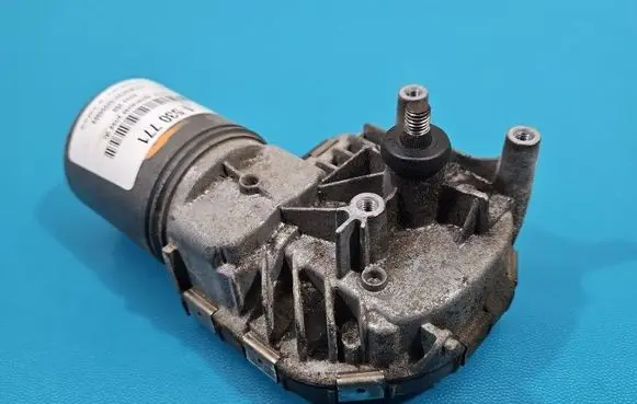 Volvo V50 Wiper motor 0390241924 IMPRK1530771