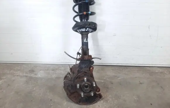 Subaru Forester SJ Front wheel hub spindle knuckle