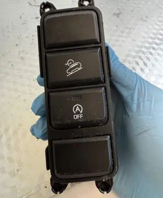 Hyundai Tucson TL Other switches/knobs/shifts 25RCJ0635 93300D7960