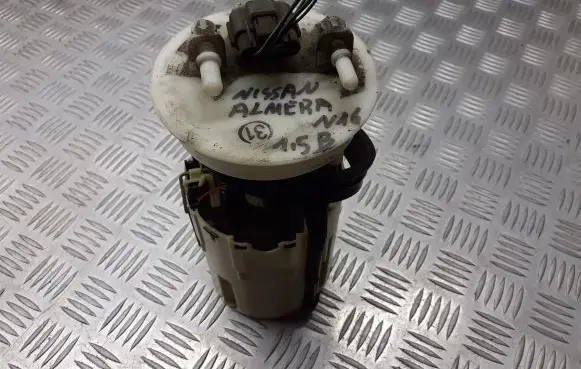 Nissan Almera N16 Mechanical fuel pump 17040-5M300