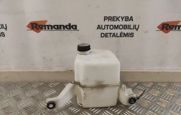 Intake resonator