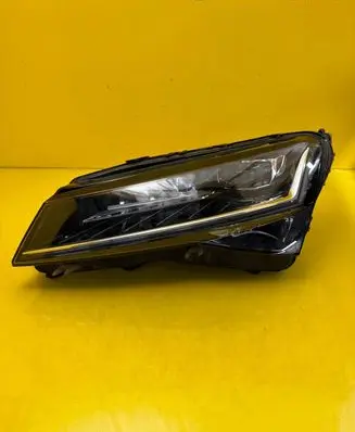 Skoda Superb B8 (3V) Headlight/headlamp 3V1941015D