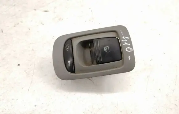 Porsche Cayenne (9PA) Electric window control switch