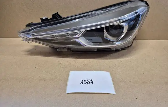 MG ZS Headlight/headlamp 11990307