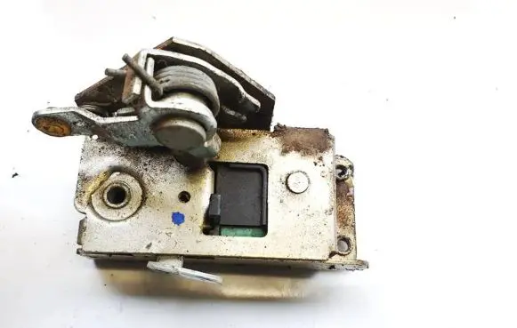 Iveco Daily 40.8 Rear door lock 500329770