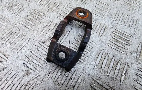 Mitsubishi ASX Fuel Injector clamp holder