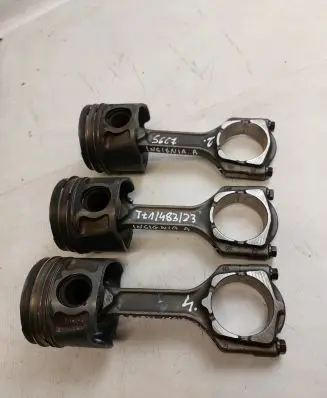Opel Insignia A Piston with connecting rod